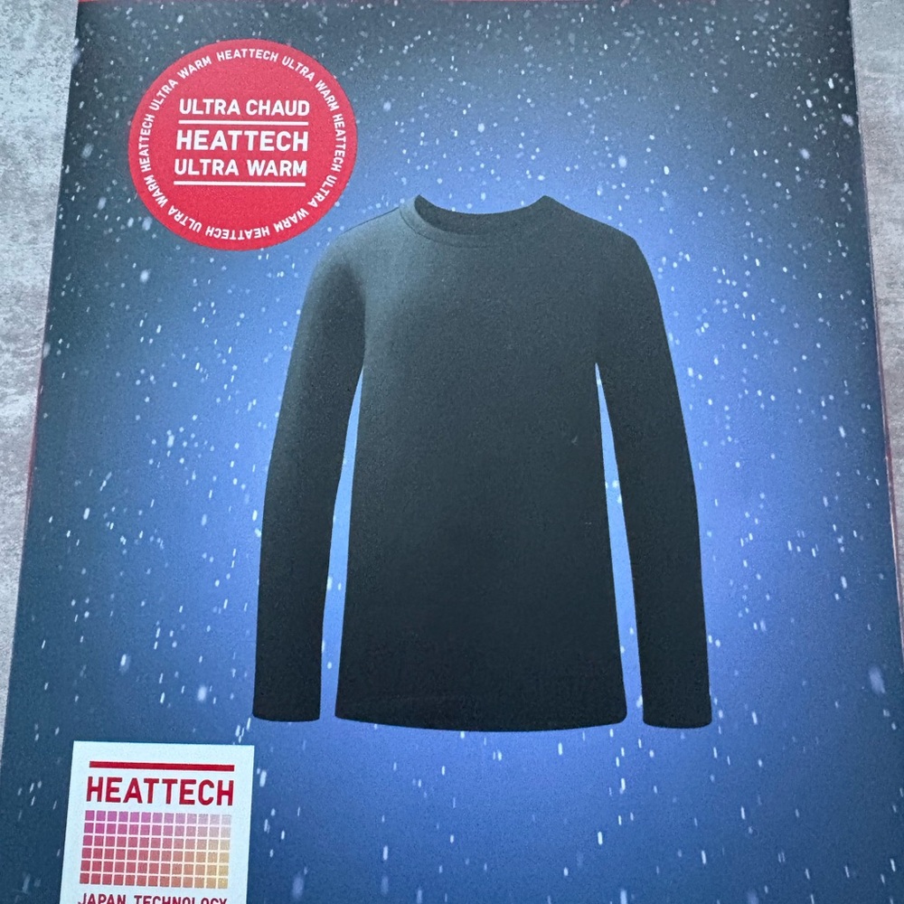 Uniqlo BNWT Kids HEATTECH Thermal Top